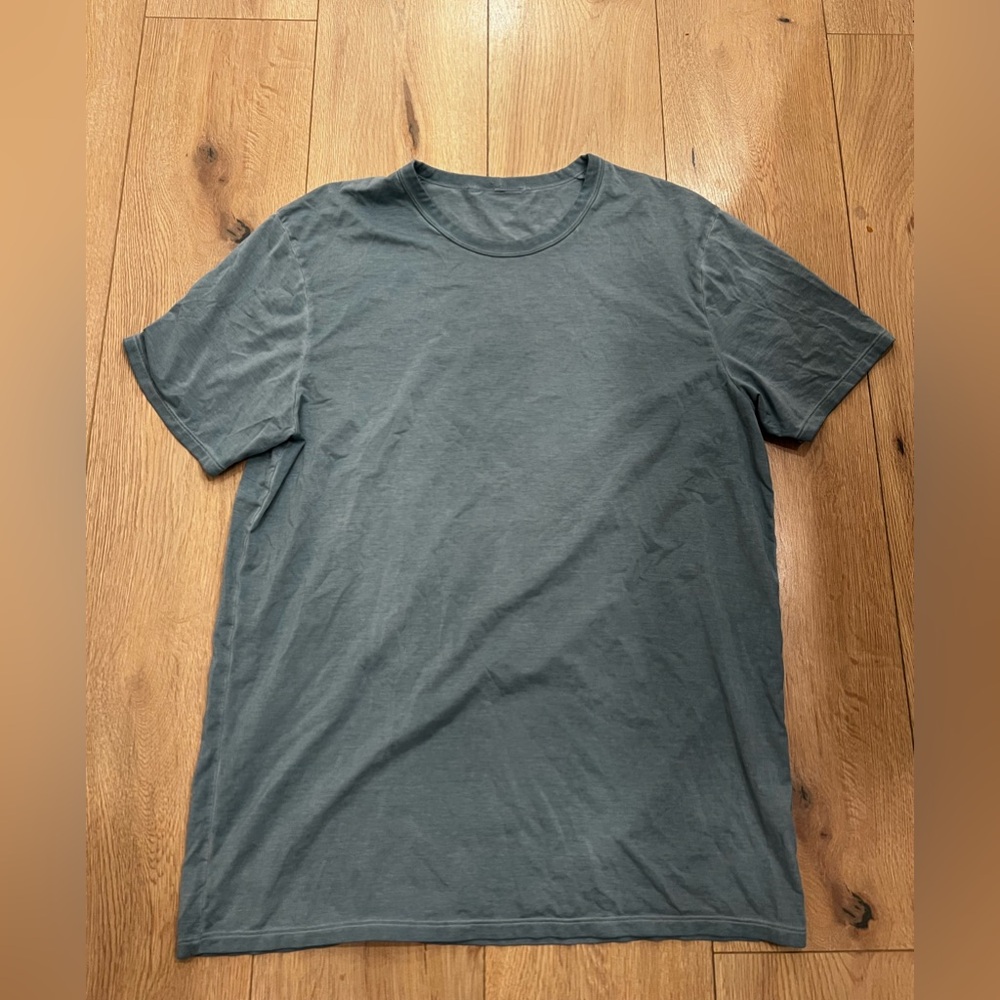 Lululemon Men’s Crewneck Tshirt